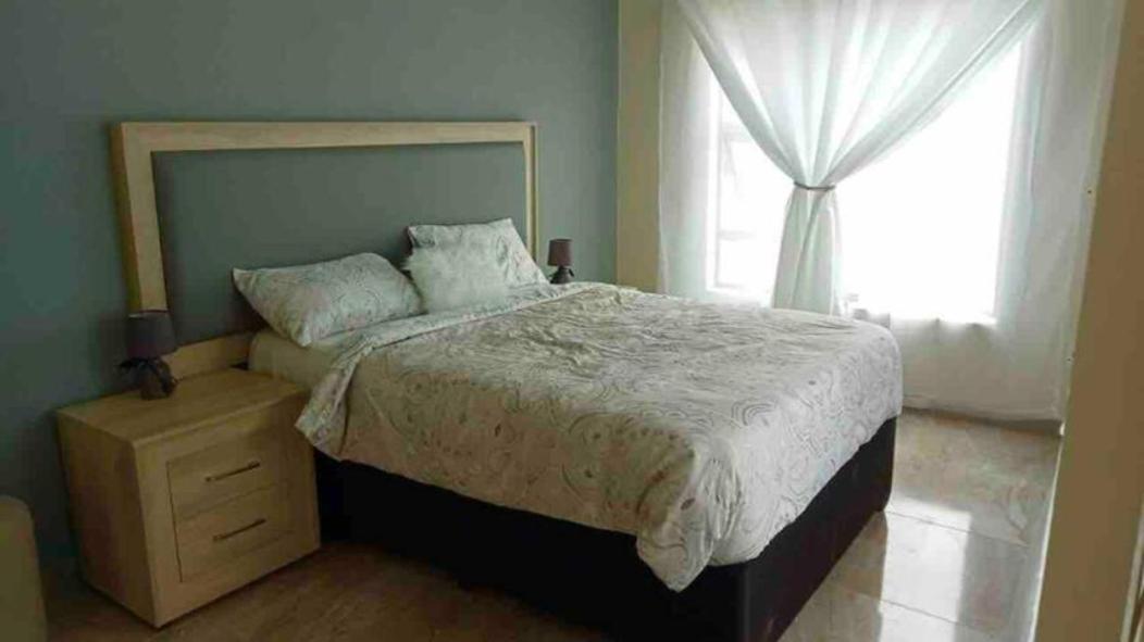 Evans Village - Apartments & Spa โจฮันเนสเบิร์ก ภายนอก รูปภาพ