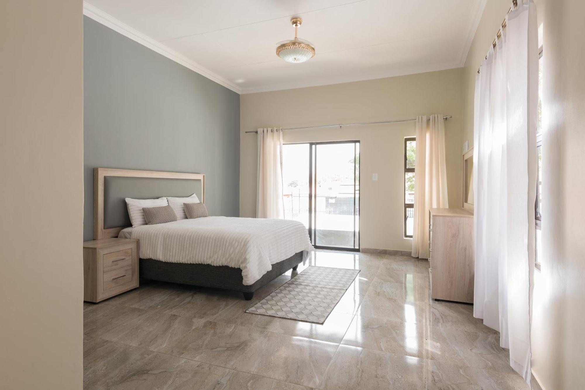 Evans Village - Apartments & Spa โจฮันเนสเบิร์ก ภายนอก รูปภาพ