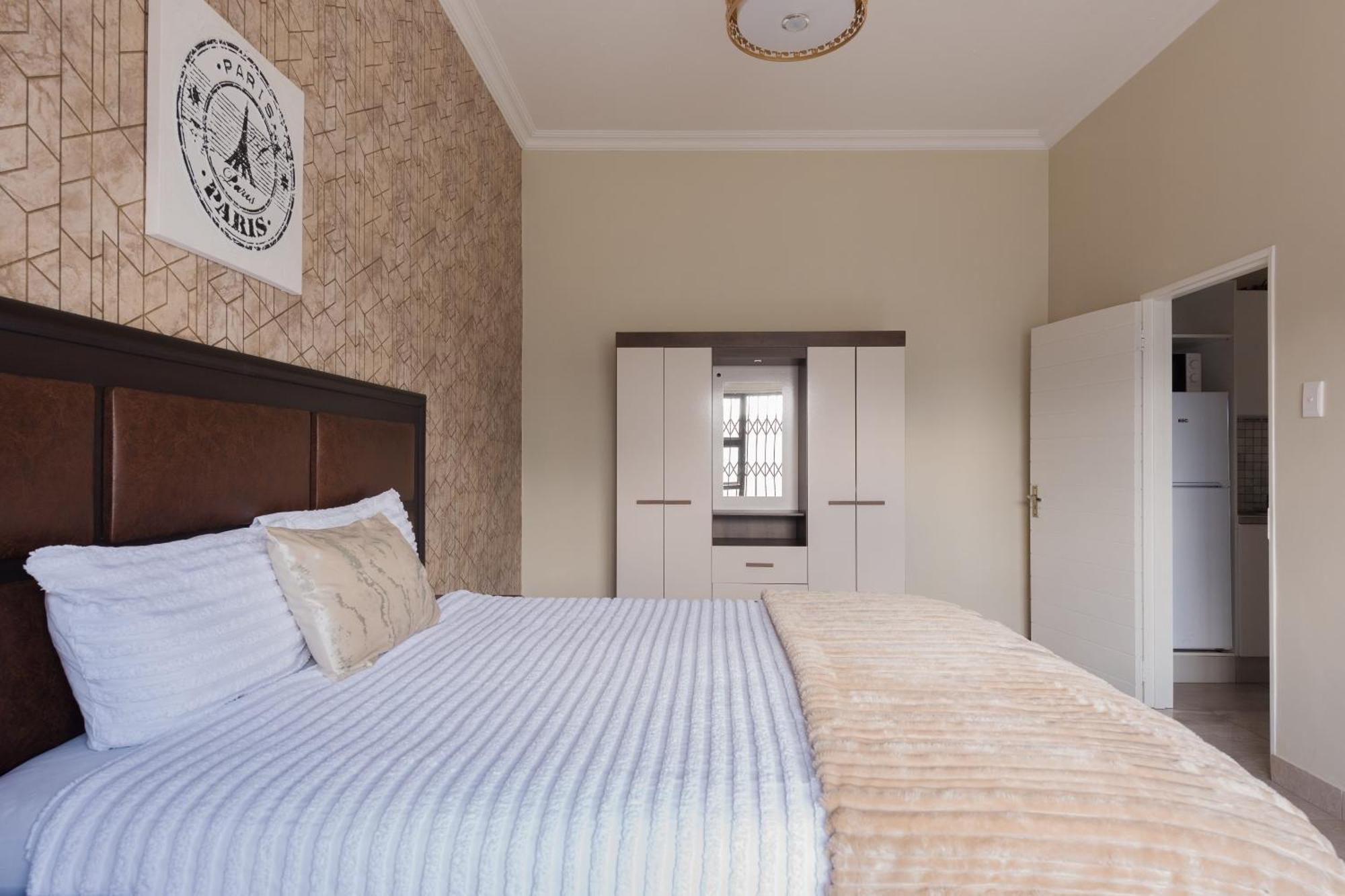 Evans Village - Apartments & Spa โจฮันเนสเบิร์ก ภายนอก รูปภาพ