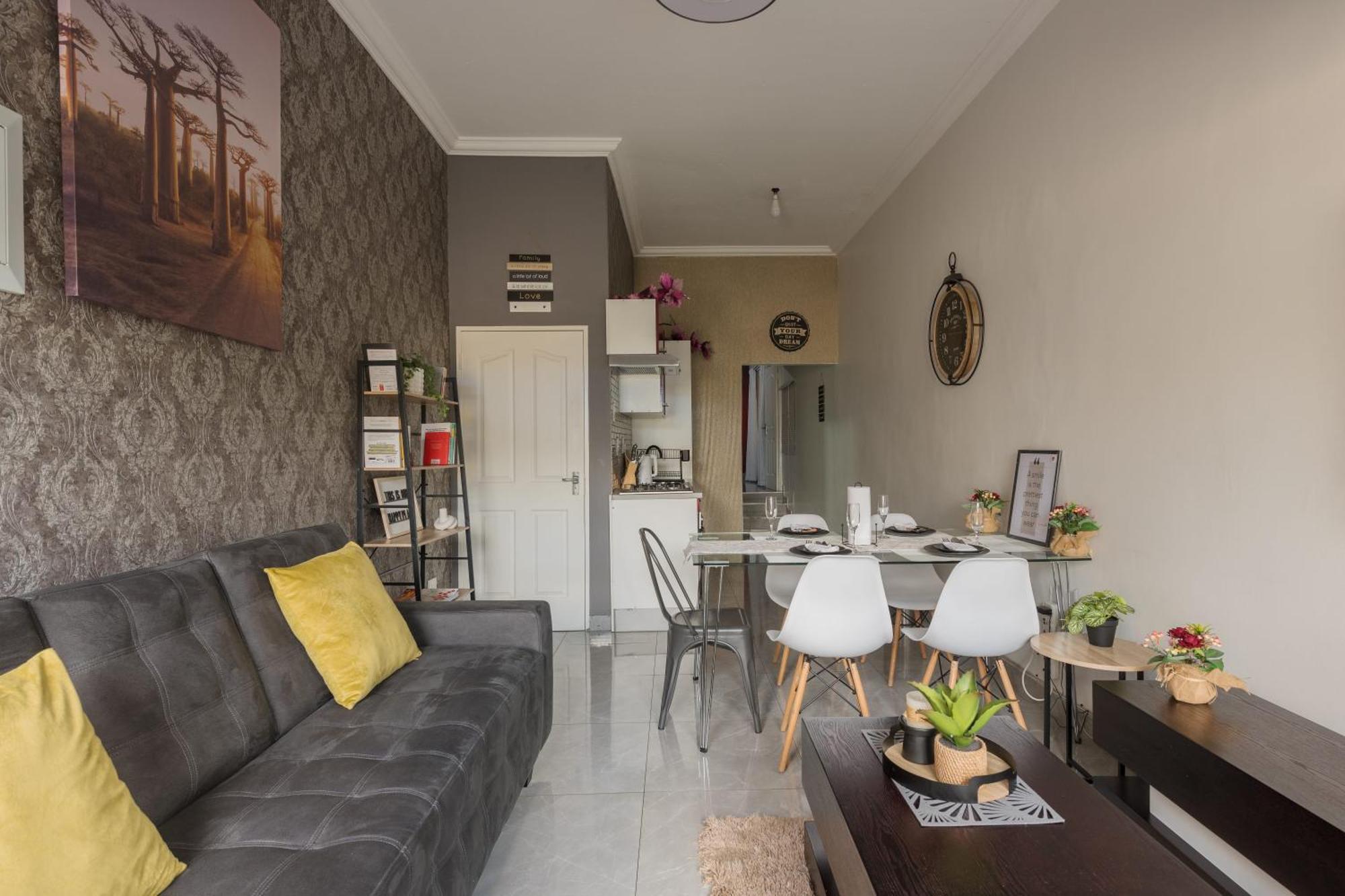 Evans Village - Apartments & Spa โจฮันเนสเบิร์ก ภายนอก รูปภาพ